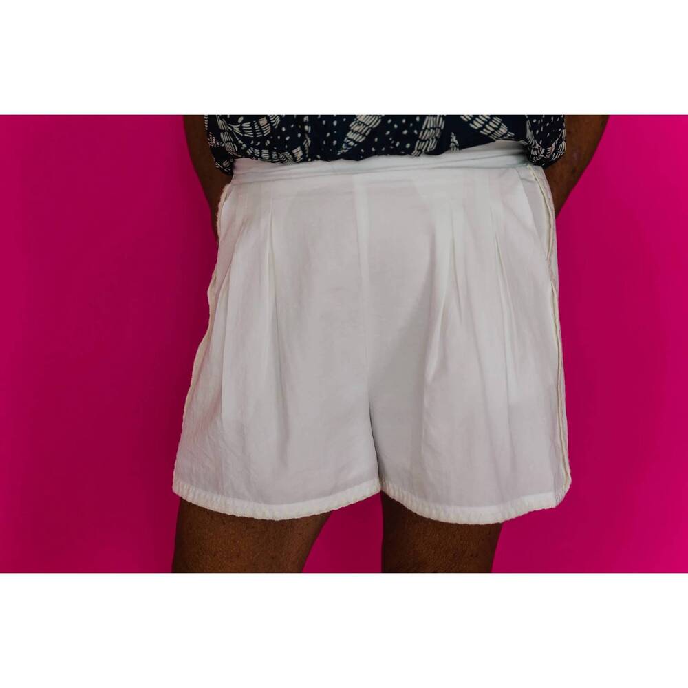 NEW SAGE THE LABEL veranda view shorts in white